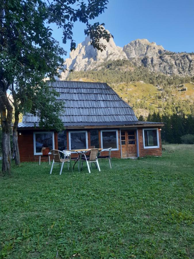 Bujtina 2 Hotel Valbone Exterior foto